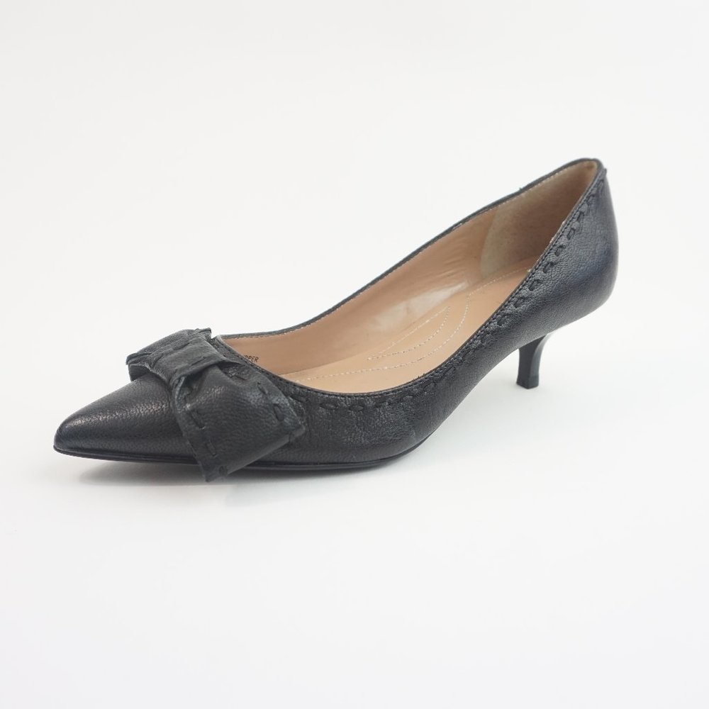 TAHARI Women's Black Leather Kitten Heel Shoes Size 5 1/2